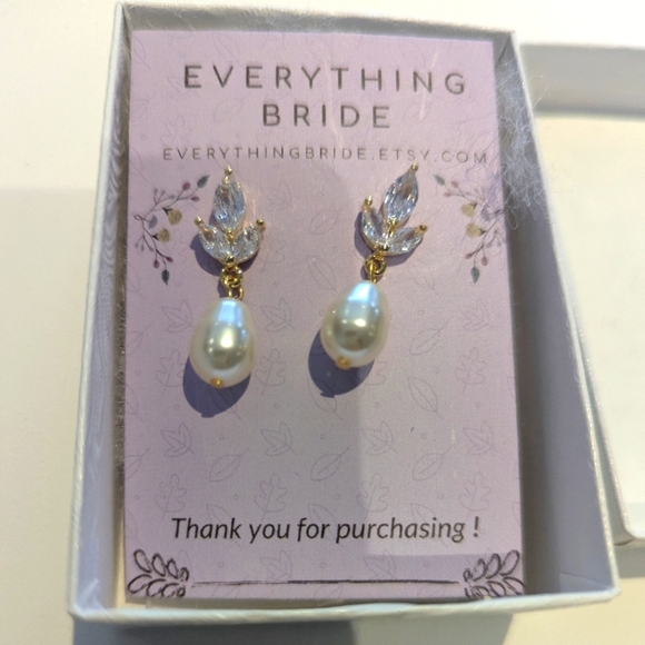 Wedding Hair Comb Navy Blue Bridal Veil Accessory + Earings - BNIB - Picture 8 of 8